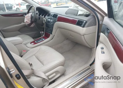 2002 Lexus Es 300 из США, поврежденный, VIN JTHBF30G520084159